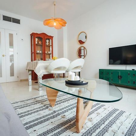 Reformed And Bright- 2Bdr 1Bth- Nervion Apartamento Sevilha Exterior foto