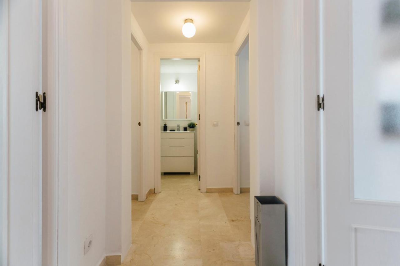 Reformed And Bright- 2Bdr 1Bth- Nervion Apartamento Sevilha Exterior foto